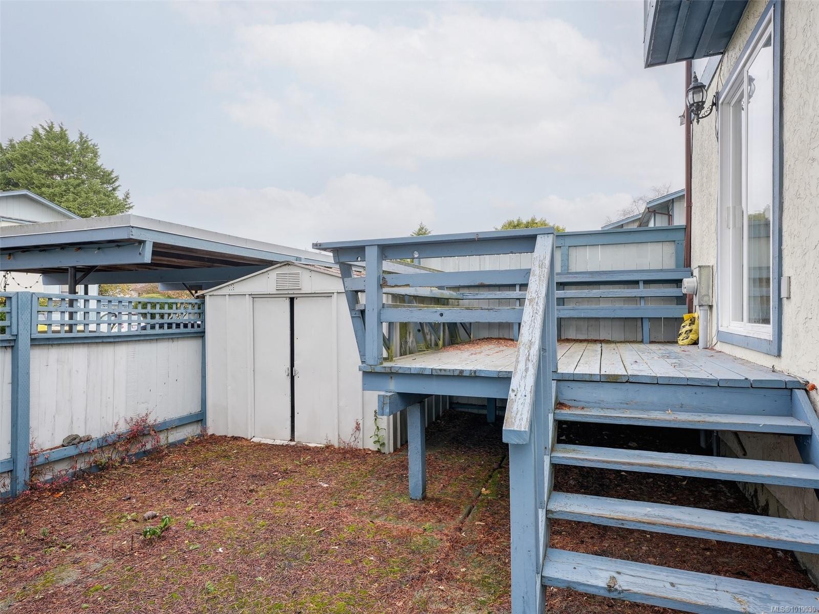 45-3987 Gordon Head Rd, Saanich, BC