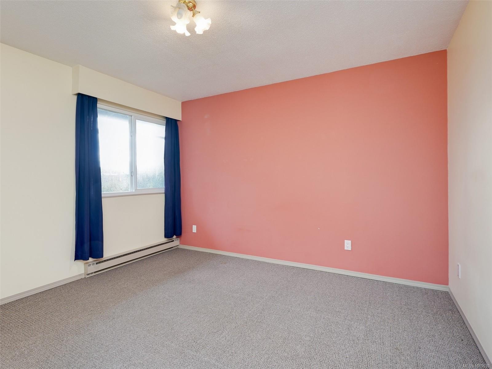 45-3987 Gordon Head Rd, Saanich, BC