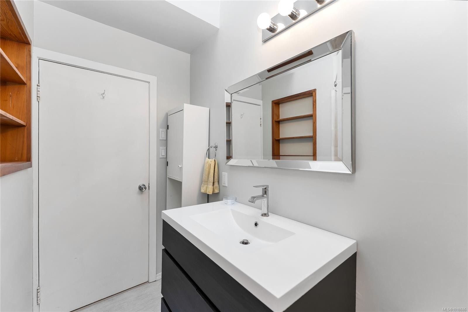 241 Aust Way, Salt Spring, BC