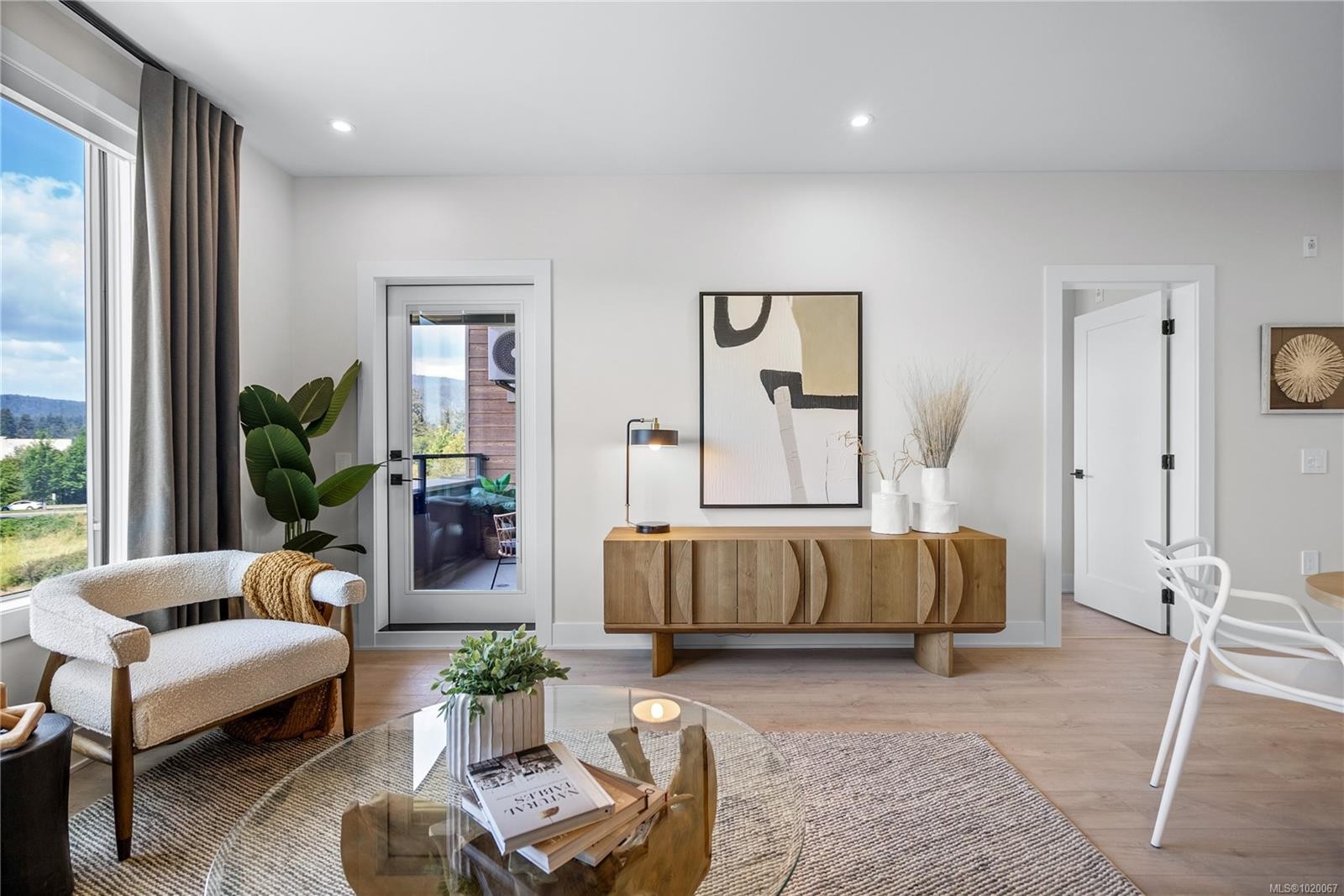 506-1371 Goldstream Ave, Langford, BC - Indoor Photo Showing Living Room
