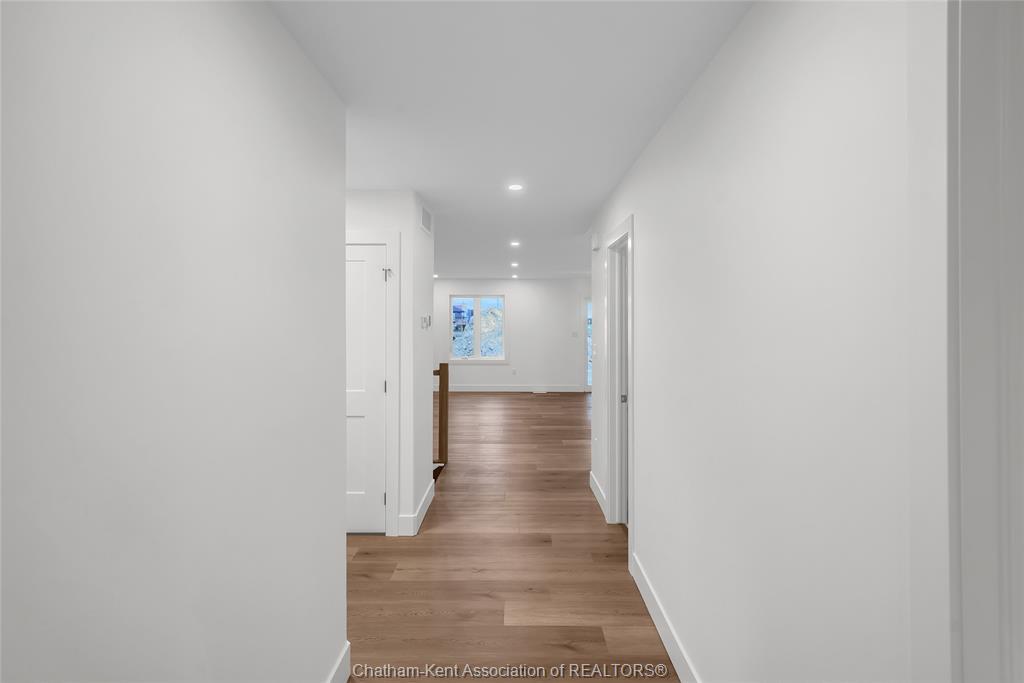 8 Cornerstone Place, Chatham, ON