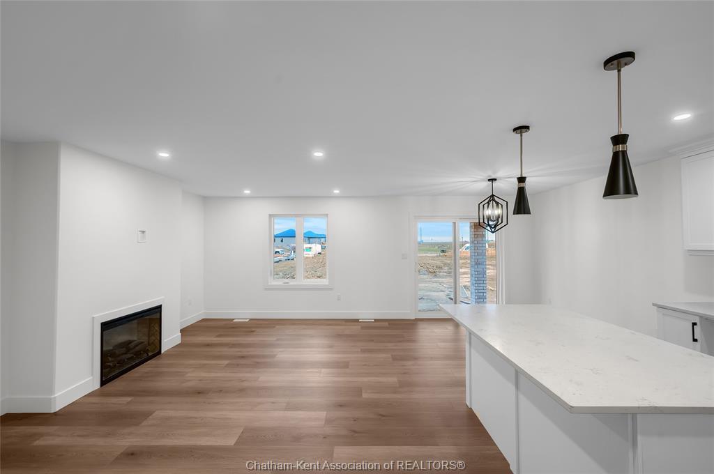 8 Cornerstone Place, Chatham, ON