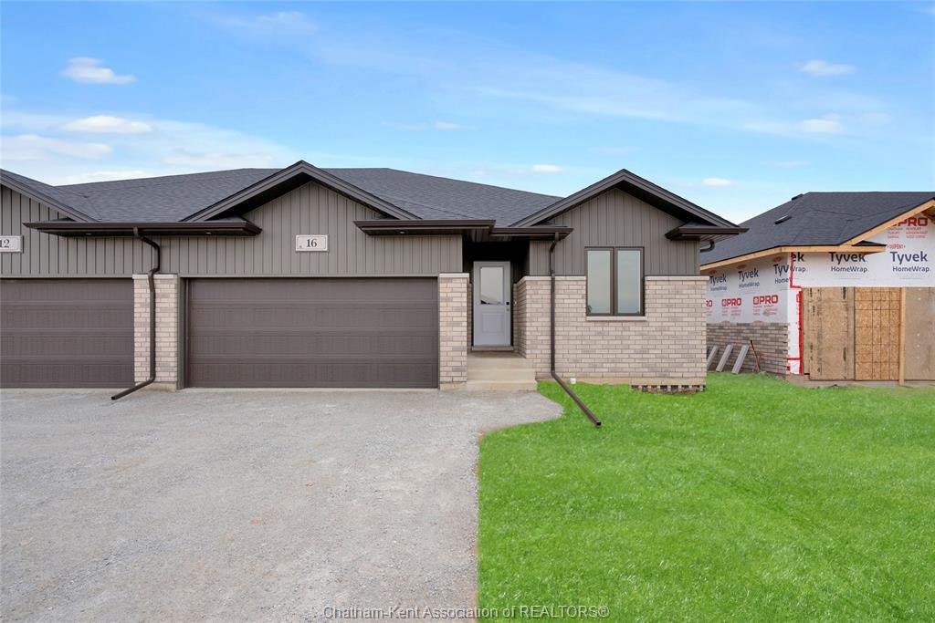 8 Cornerstone Place, Chatham, ON