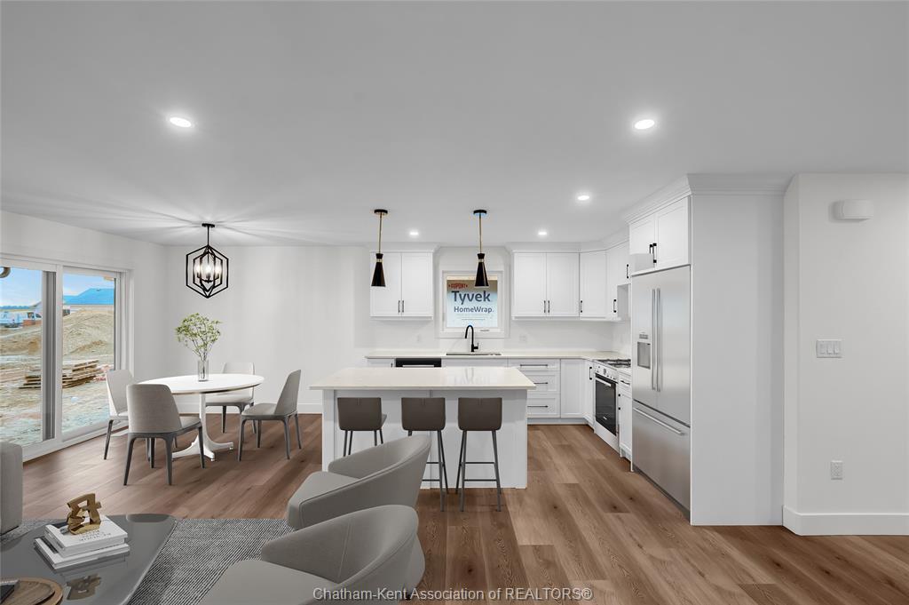 8 Cornerstone Place, Chatham, ON