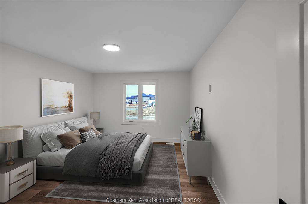 8 Cornerstone Place, Chatham, ON