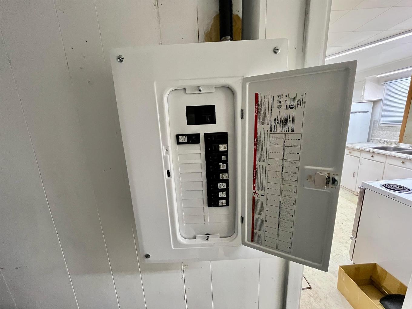 179 First Street, Dryden, ON - Indoor