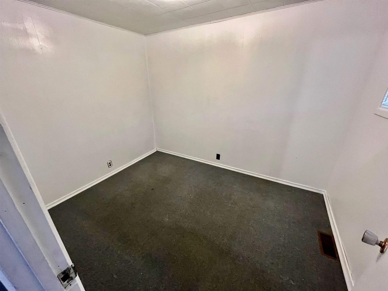 179 First Street, Dryden, ON - Indoor Photo Showing Other Room