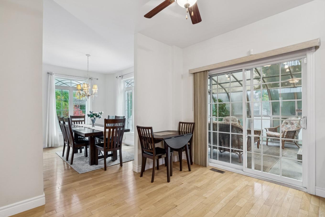 Dinette - 263 Rue Des Échevins, Saint-Jean-Sur-Richelieu, QC - Indoor Photo Showing Dining Room