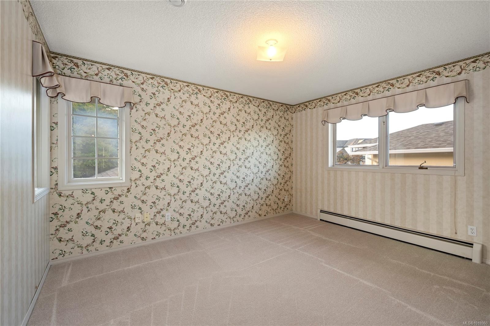 3303 Wavecrest Dr, Nanaimo, BC