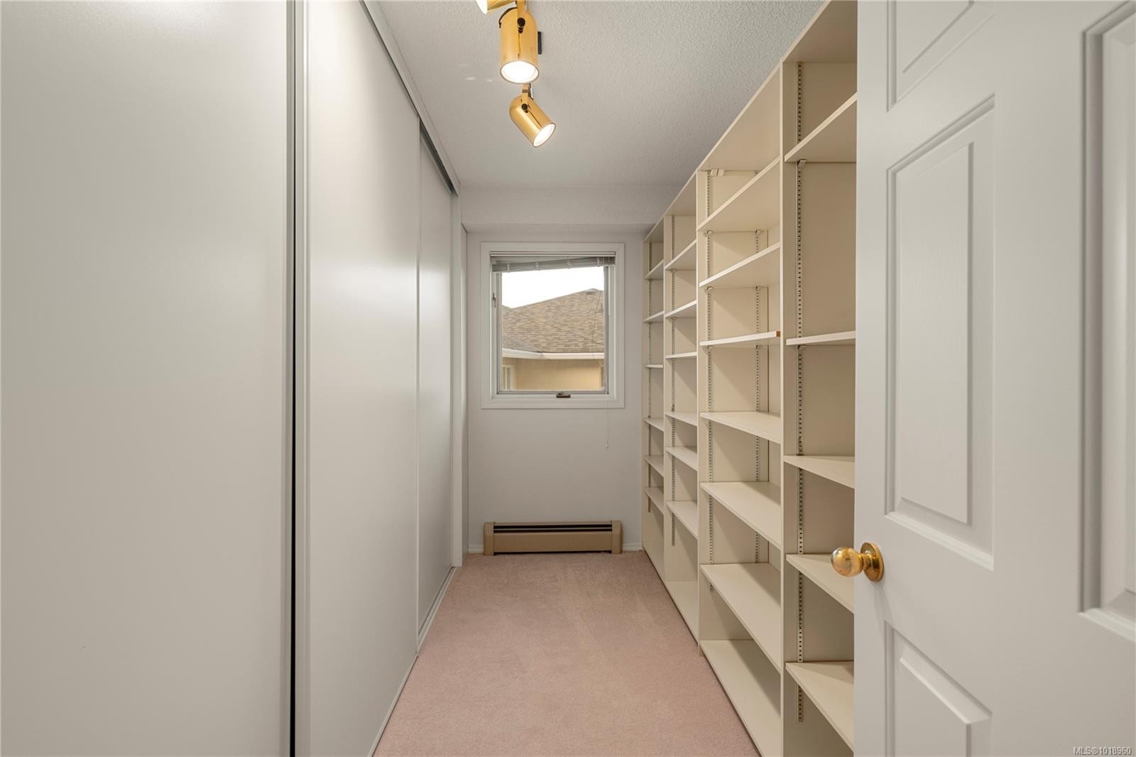 3303 Wavecrest Dr, Nanaimo, BC