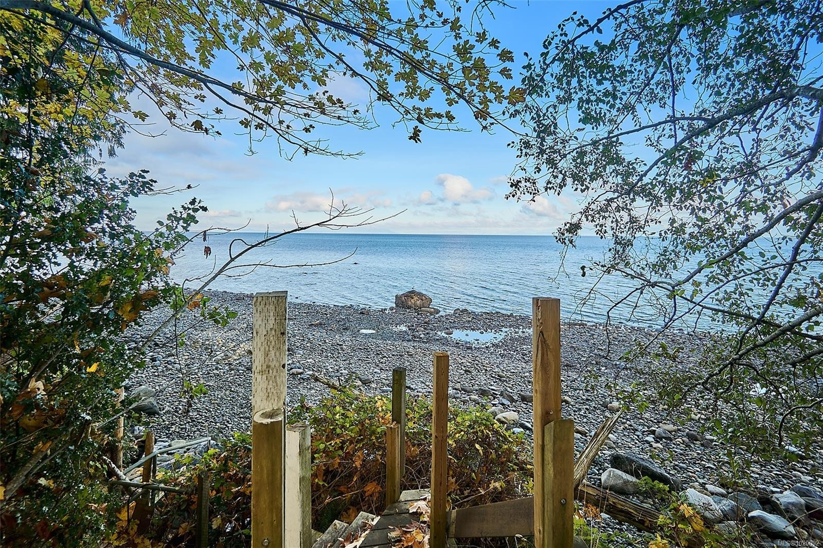 5422 Bayshore Dr, Nanaimo, BC