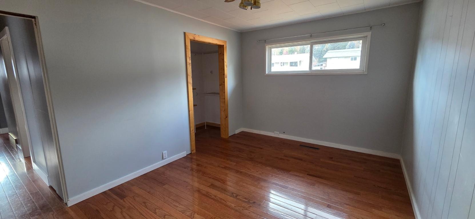 127 Swan Avenue, Kimberley, BC - Indoor Photo Showing Other Room