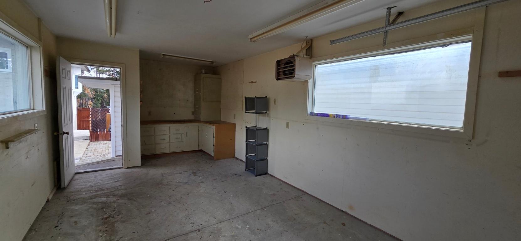 127 Swan Avenue, Kimberley, BC - Indoor