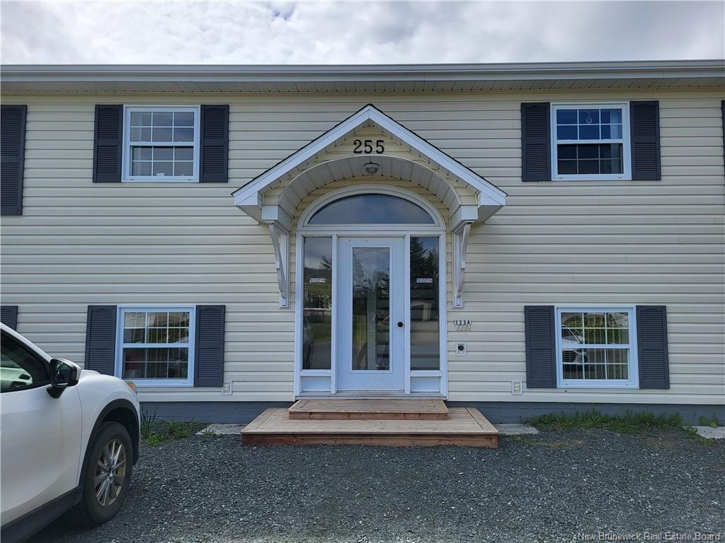 255 Jasmine, Beresford, NB