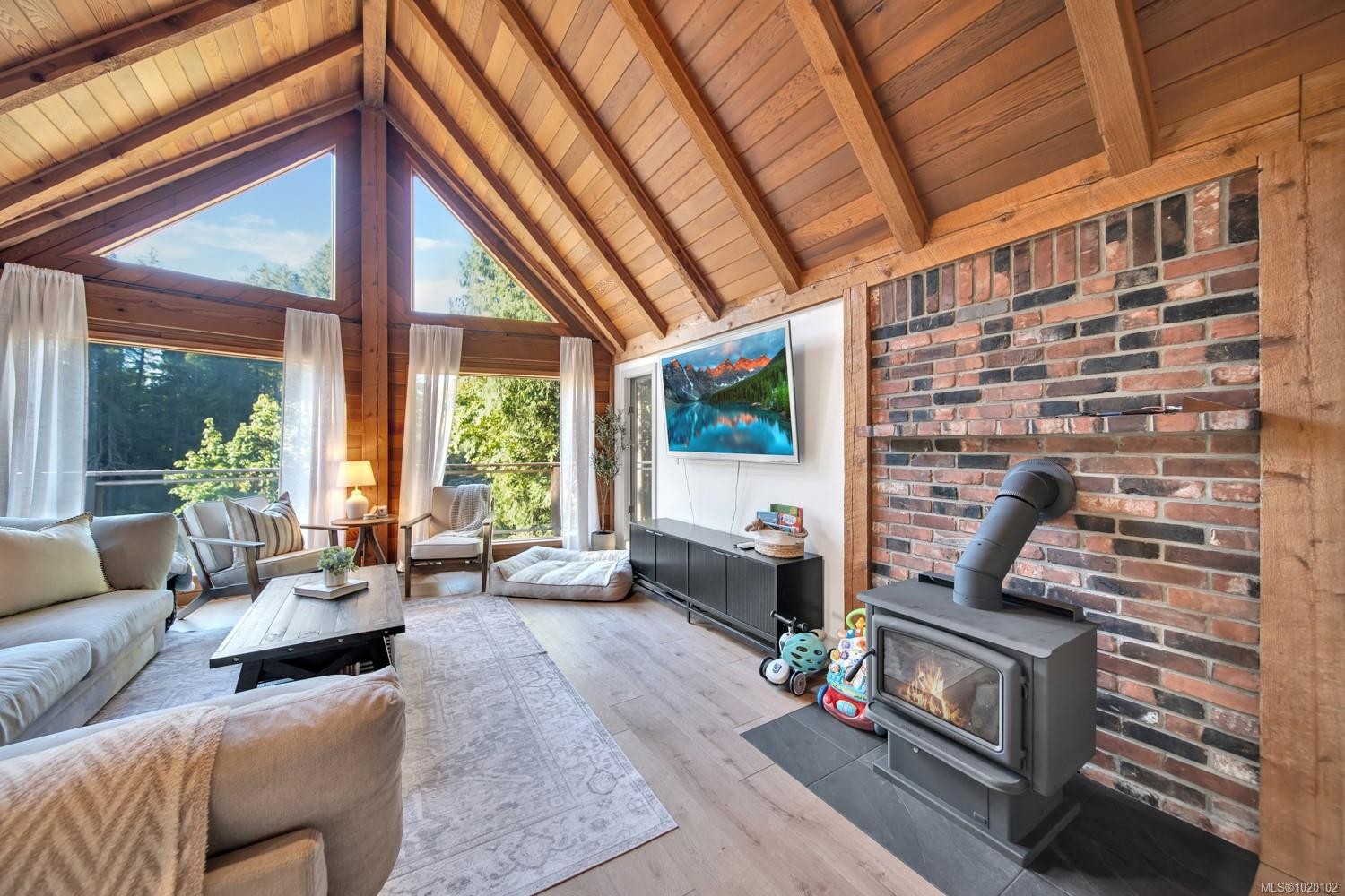 995 Nanaimo River Rd, Nanaimo, BC