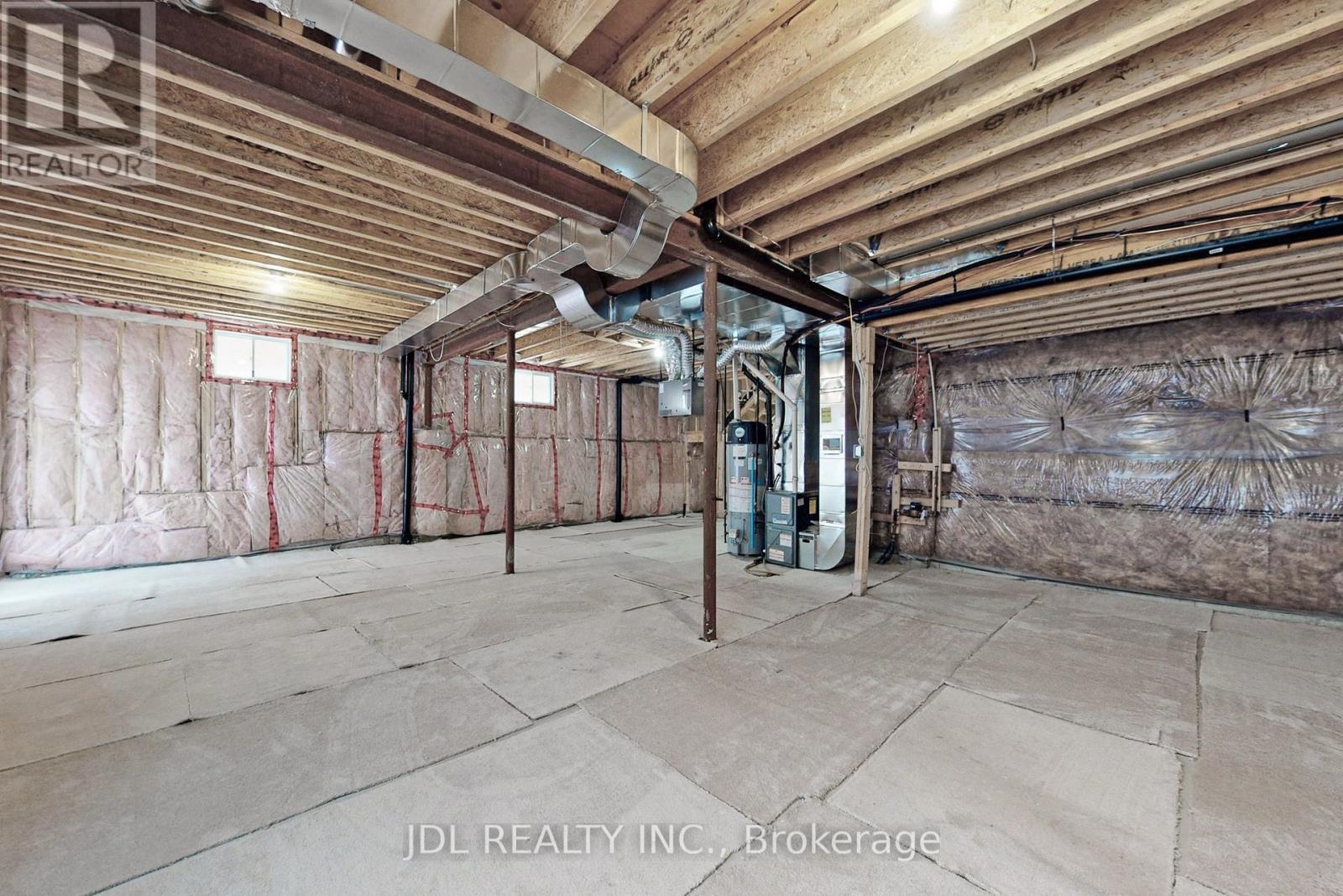95 Giardina Crescent, Richmond Hill, ON - Indoor Photo Showing Basement