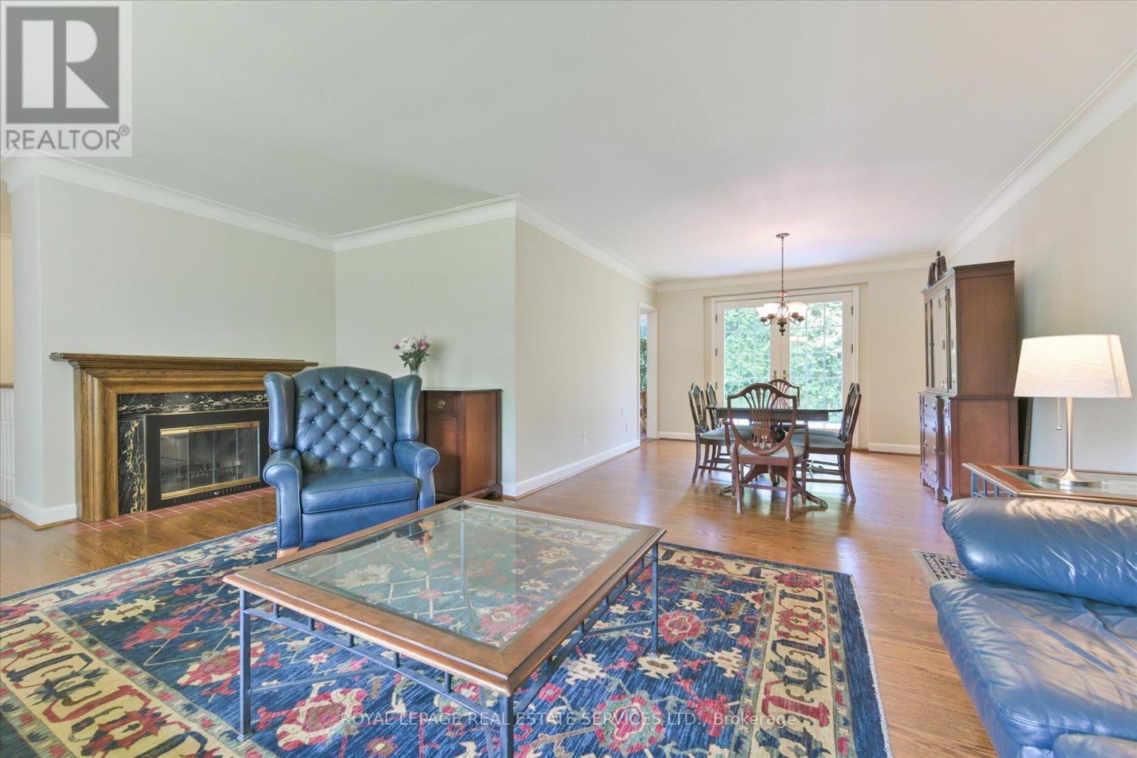 62 Princess Margaret Boulevard, Toronto, ON - Indoor Photo Showing Living Room With Fireplace