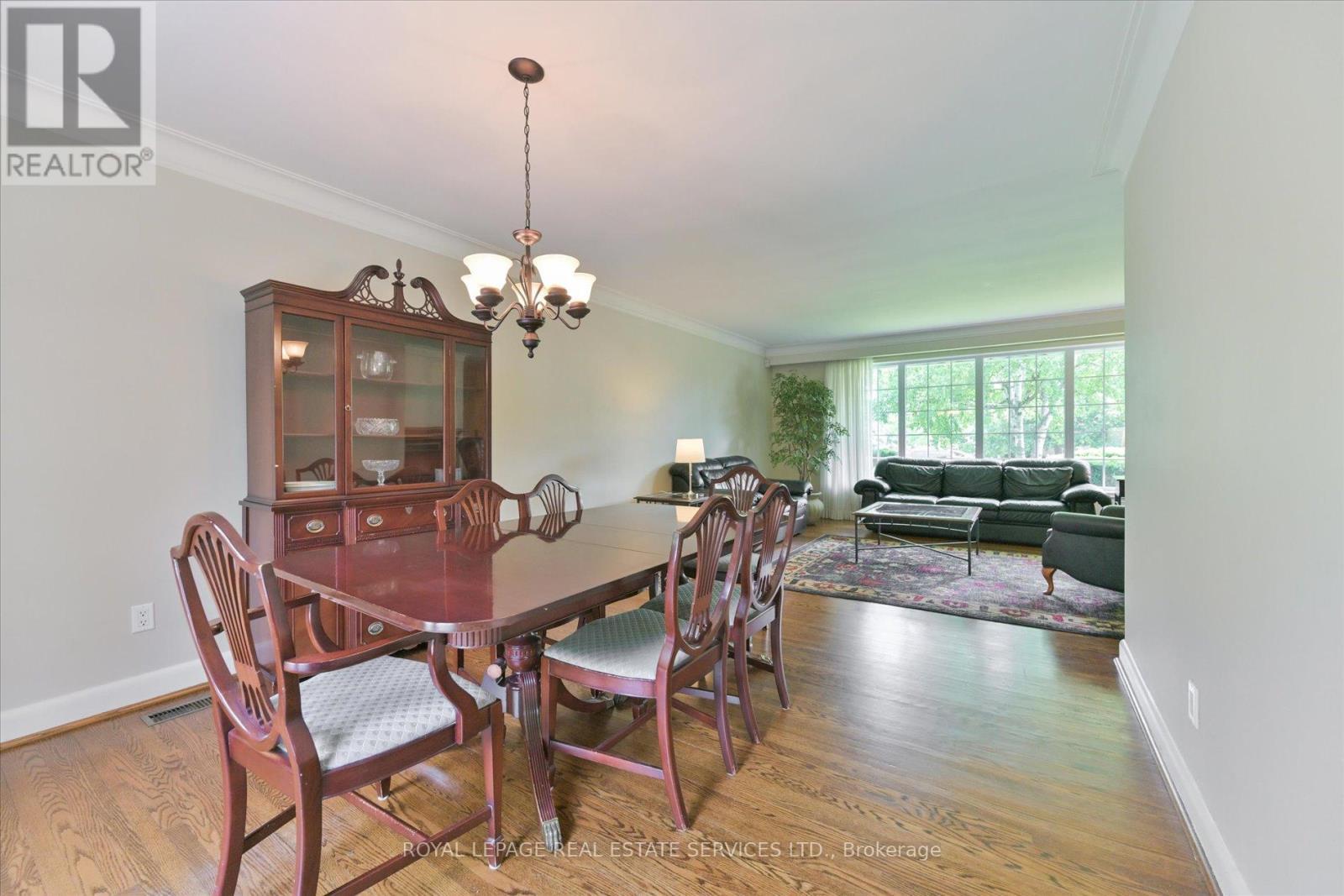 62 Princess Margaret Boulevard, Toronto, ON - Indoor Photo Showing Dining Room