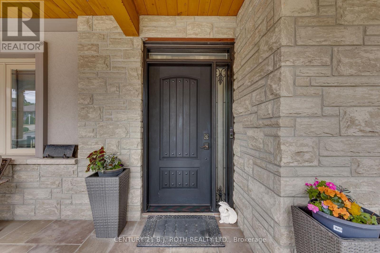 193 Epsom Downs Drive, Toronto, ON - With Exterior