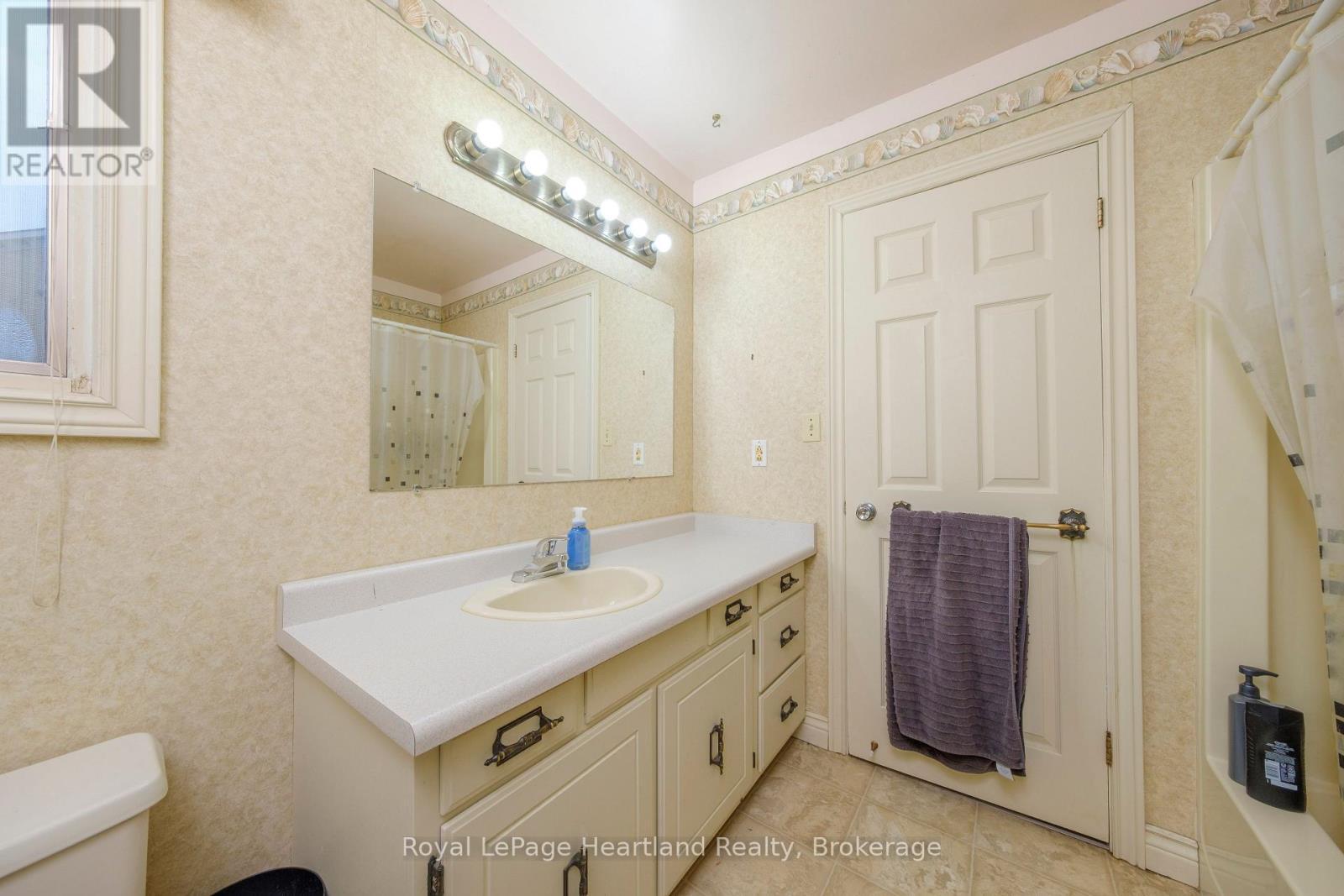 5 Remington Drive, North Huron (Wingham), ON - Indoor Photo Showing Bathroom