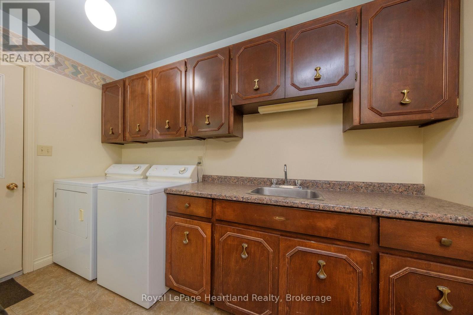 5 Remington Drive, North Huron (Wingham), ON - Indoor Photo Showing Laundry Room