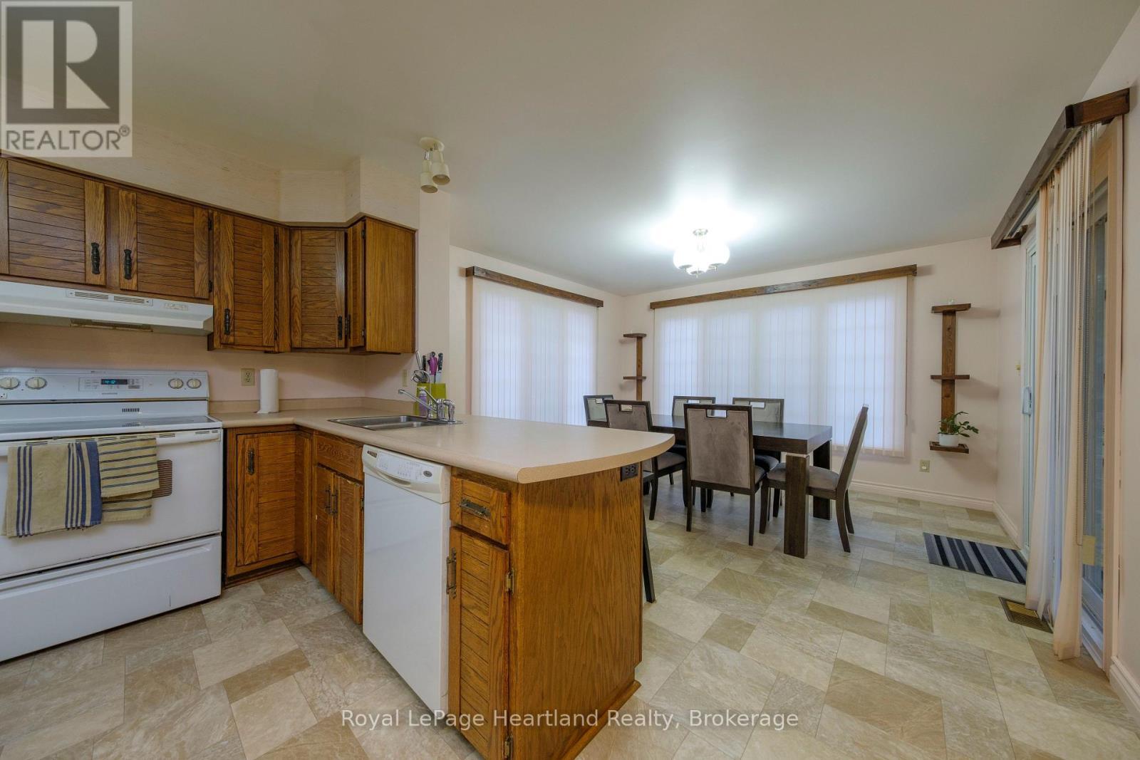 5 Remington Drive, North Huron (Wingham), ON - Indoor Photo Showing Kitchen