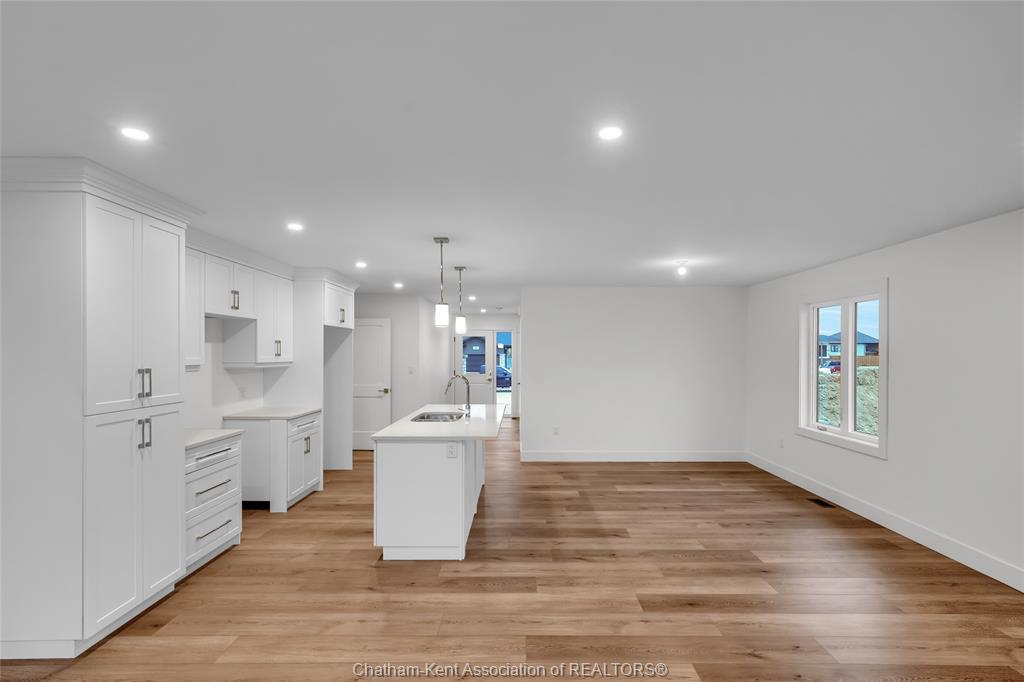 19 Cornerstone Place, Chatham, ON