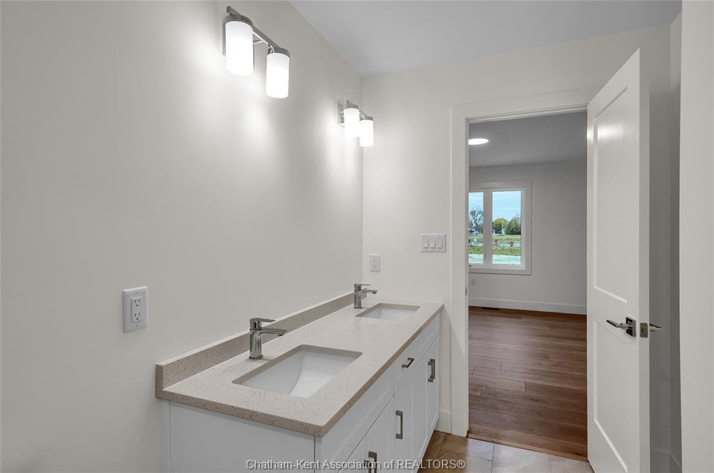 20 Cornerstone Place, Chatham, ON