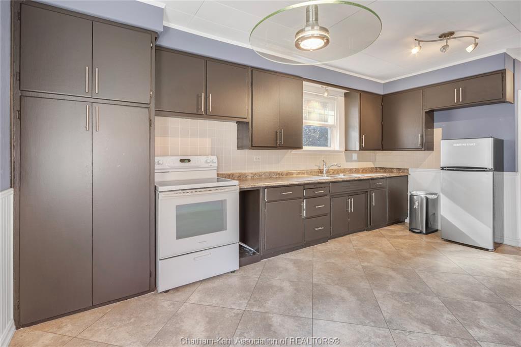 524 Lacroix Street, Chatham, ON