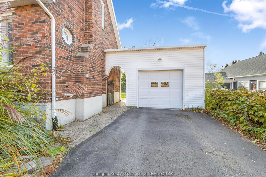 524 Lacroix Street, Chatham, ON