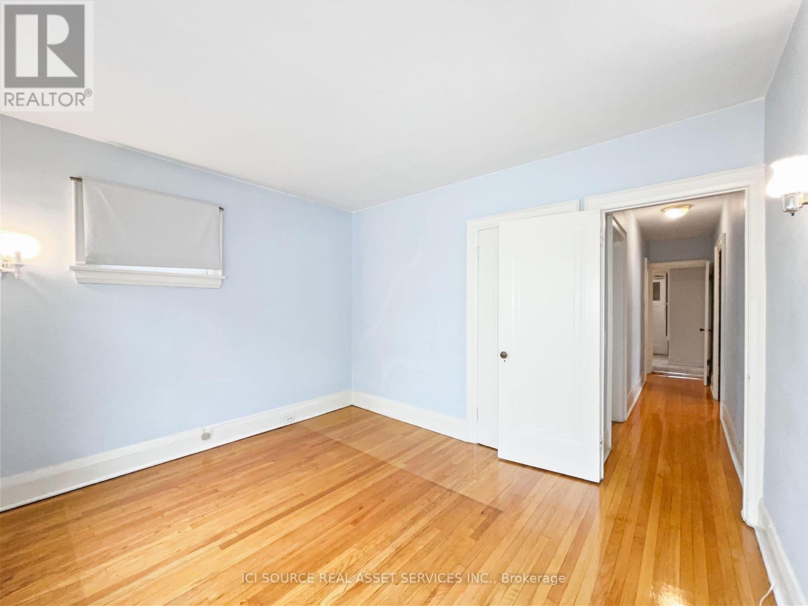 3 - 12 Kendal Avenue, Toronto, ON