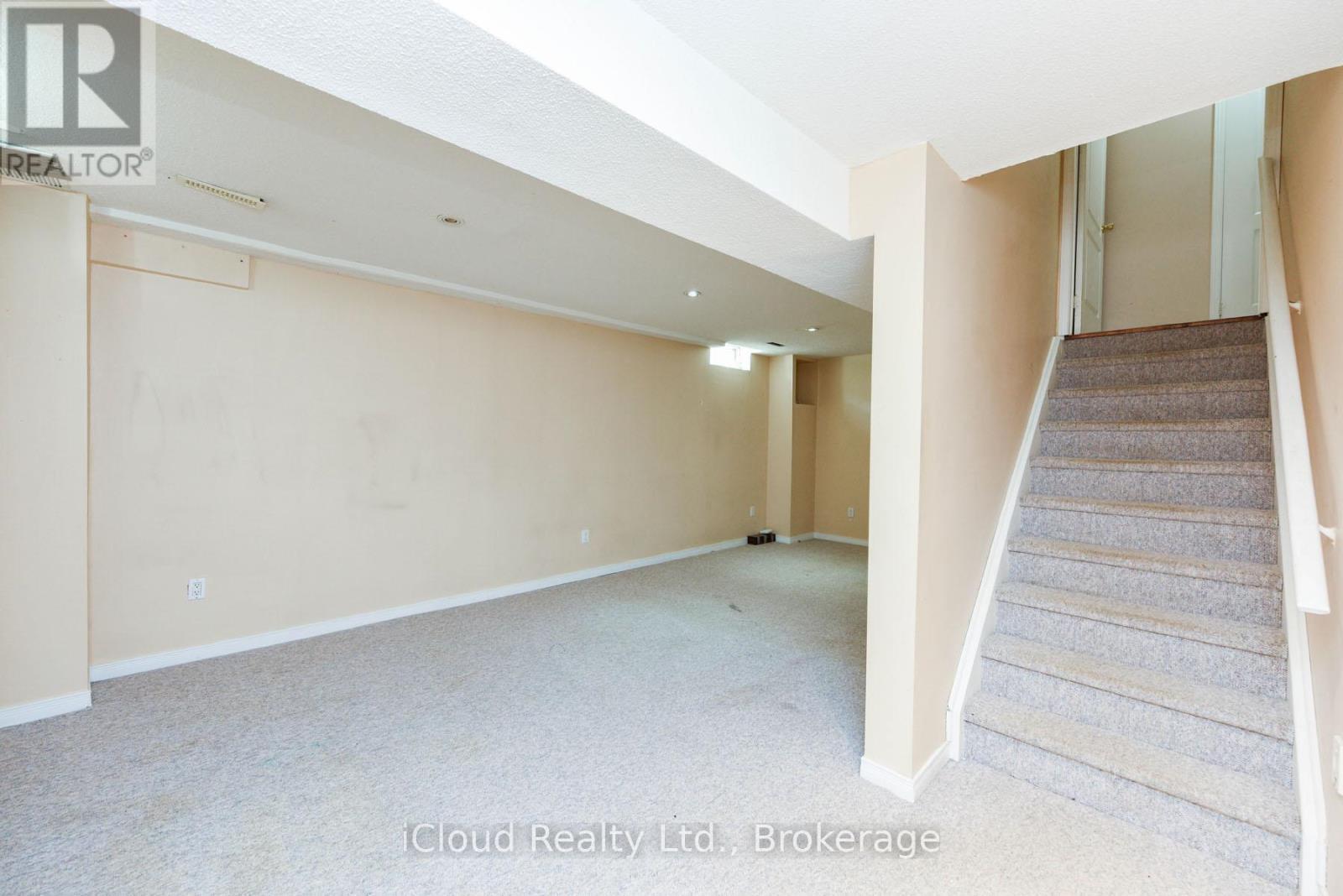 12 Bramcedar Crescent, Brampton, ON - Indoor Photo Showing Other Room