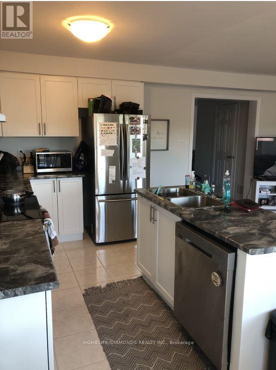 29 - 470 Linden Drive, Cambridge, ON - Indoor Photo Showing Kitchen With Stainless Steel Kitchen