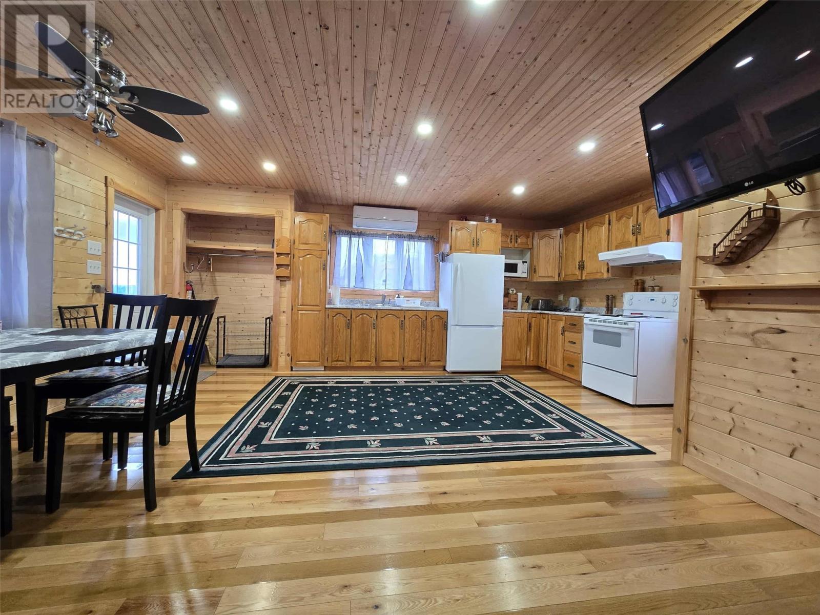 74, 82, 82A Little Harbour Road, Fogo Islands(Barr'D Islands), NL - Indoor