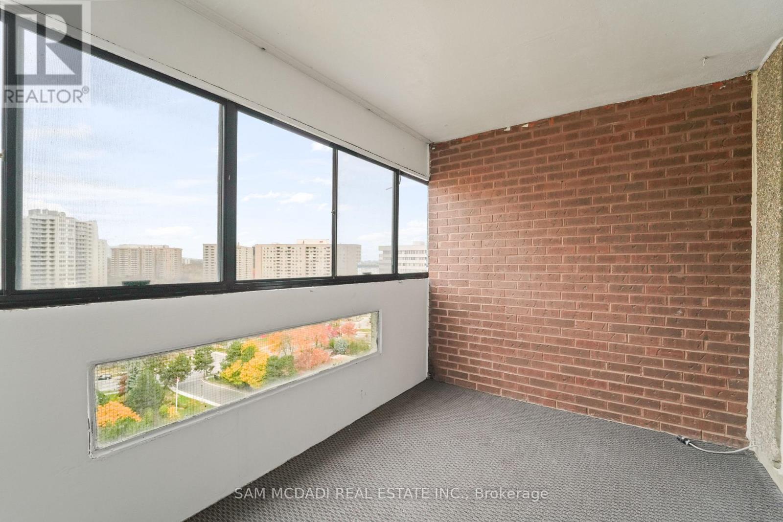 1706 - 50 Elm Drive E, Mississauga, ON - Photo Showing Other Room