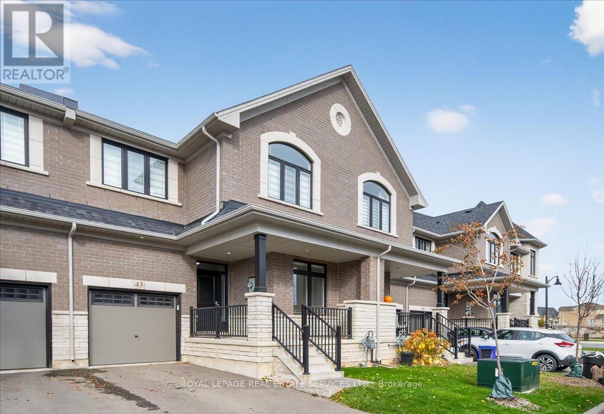 43 Kenesky Drive, Hamilton, ON - Outdoor With Facade