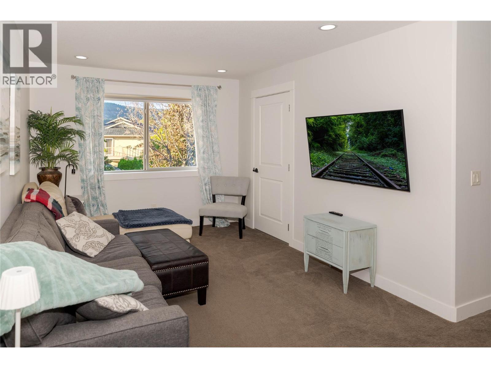 3350 Woodsdale Road Unit# 703, Lake Country, BC - Indoor