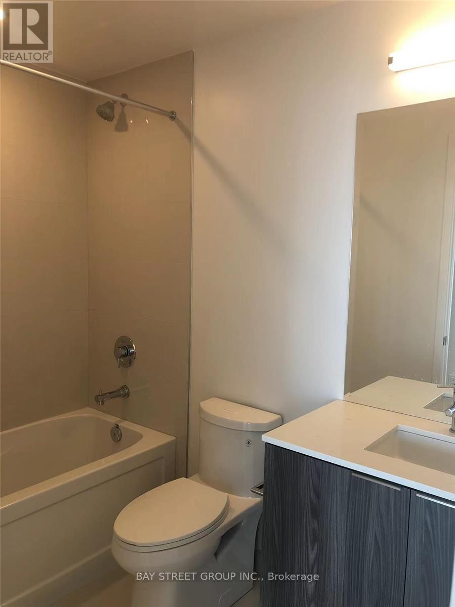 1810 - 15 Queens Quay E, Toronto, ON - Indoor Photo Showing Bathroom