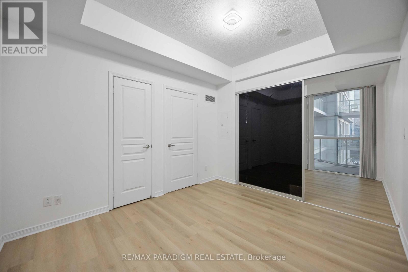 1211 - 352 Front Street W, Toronto, ON - Indoor Photo Showing Other Room