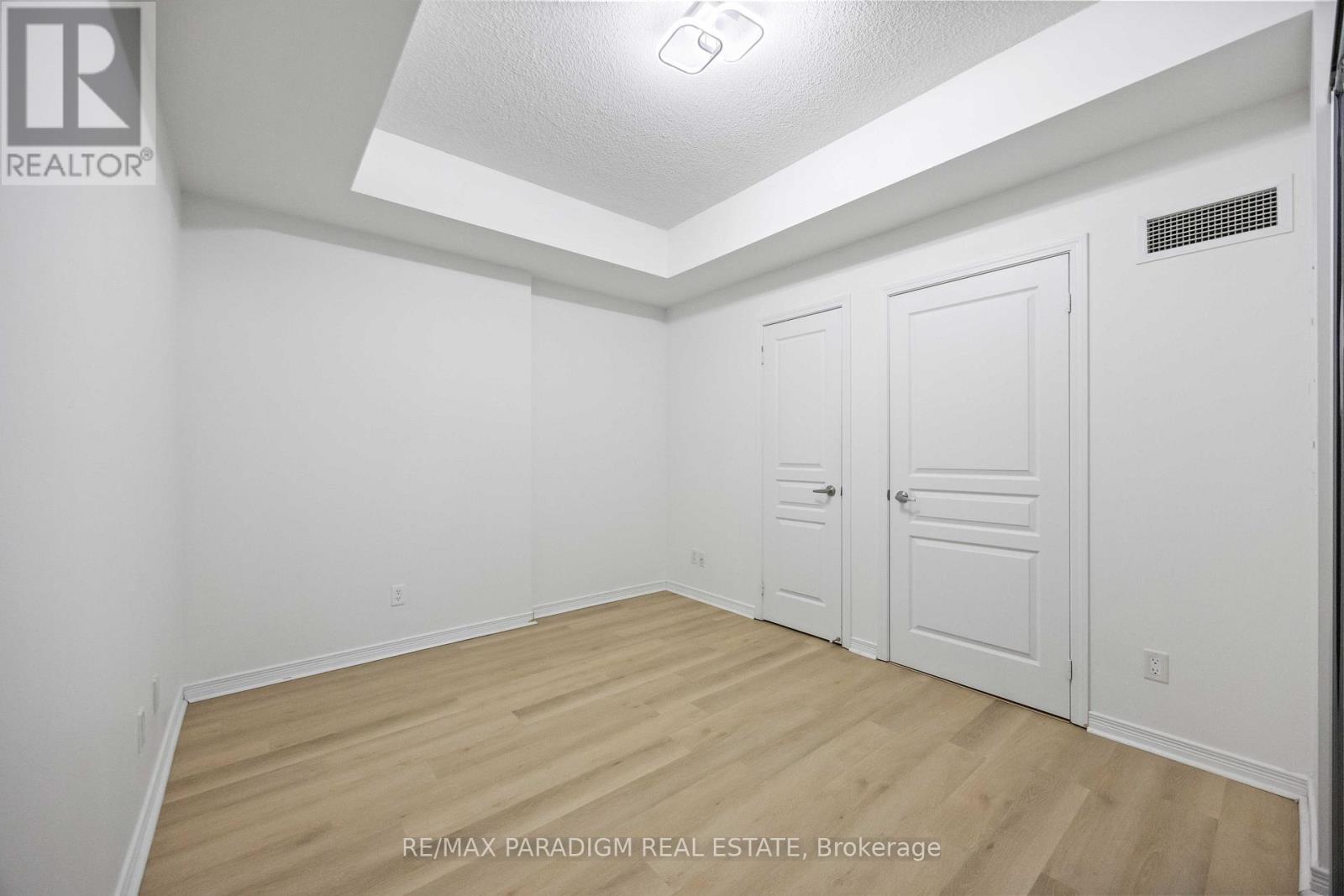 1211 - 352 Front Street W, Toronto, ON - Indoor Photo Showing Other Room