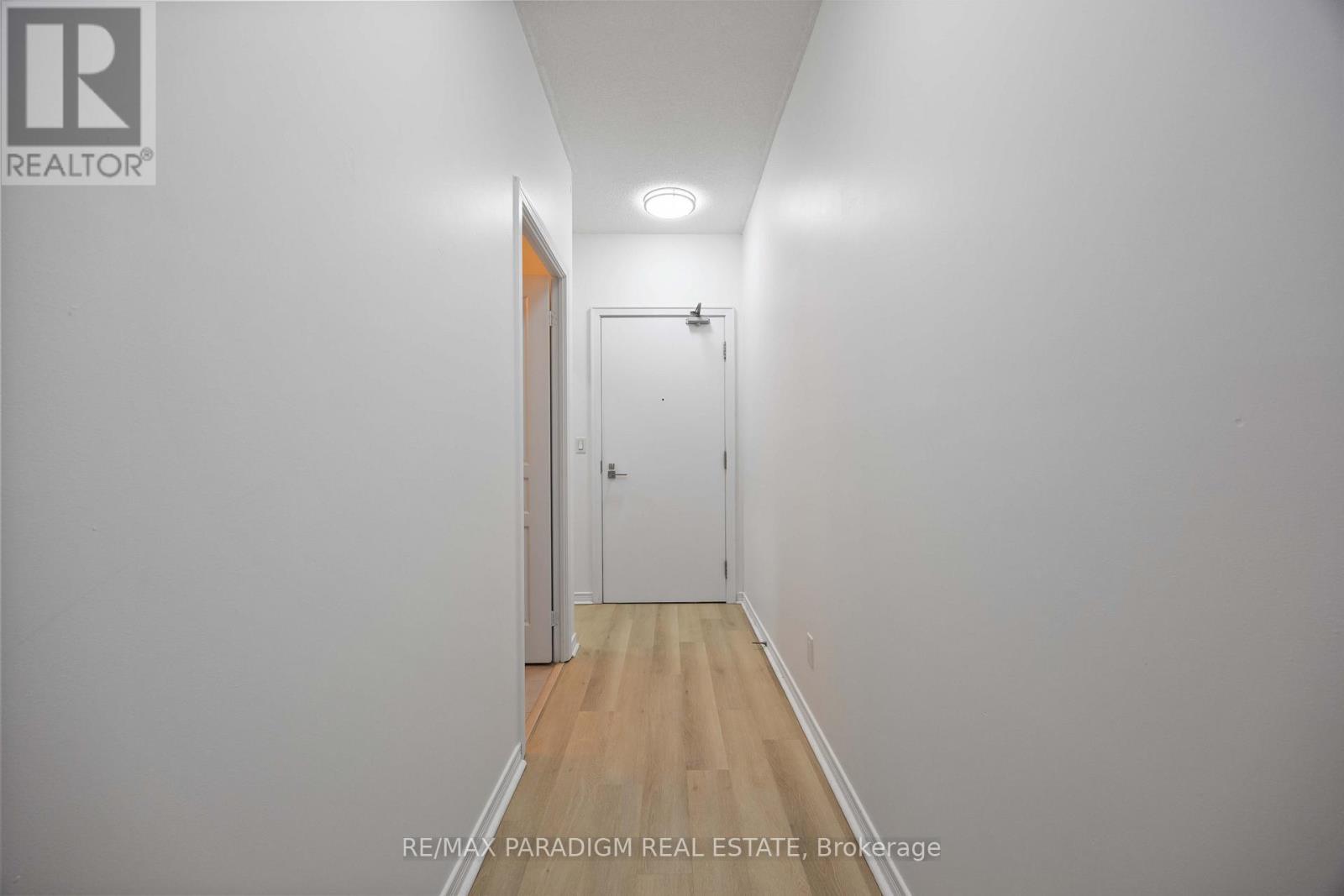 1211 - 352 Front Street W, Toronto, ON - Indoor Photo Showing Other Room