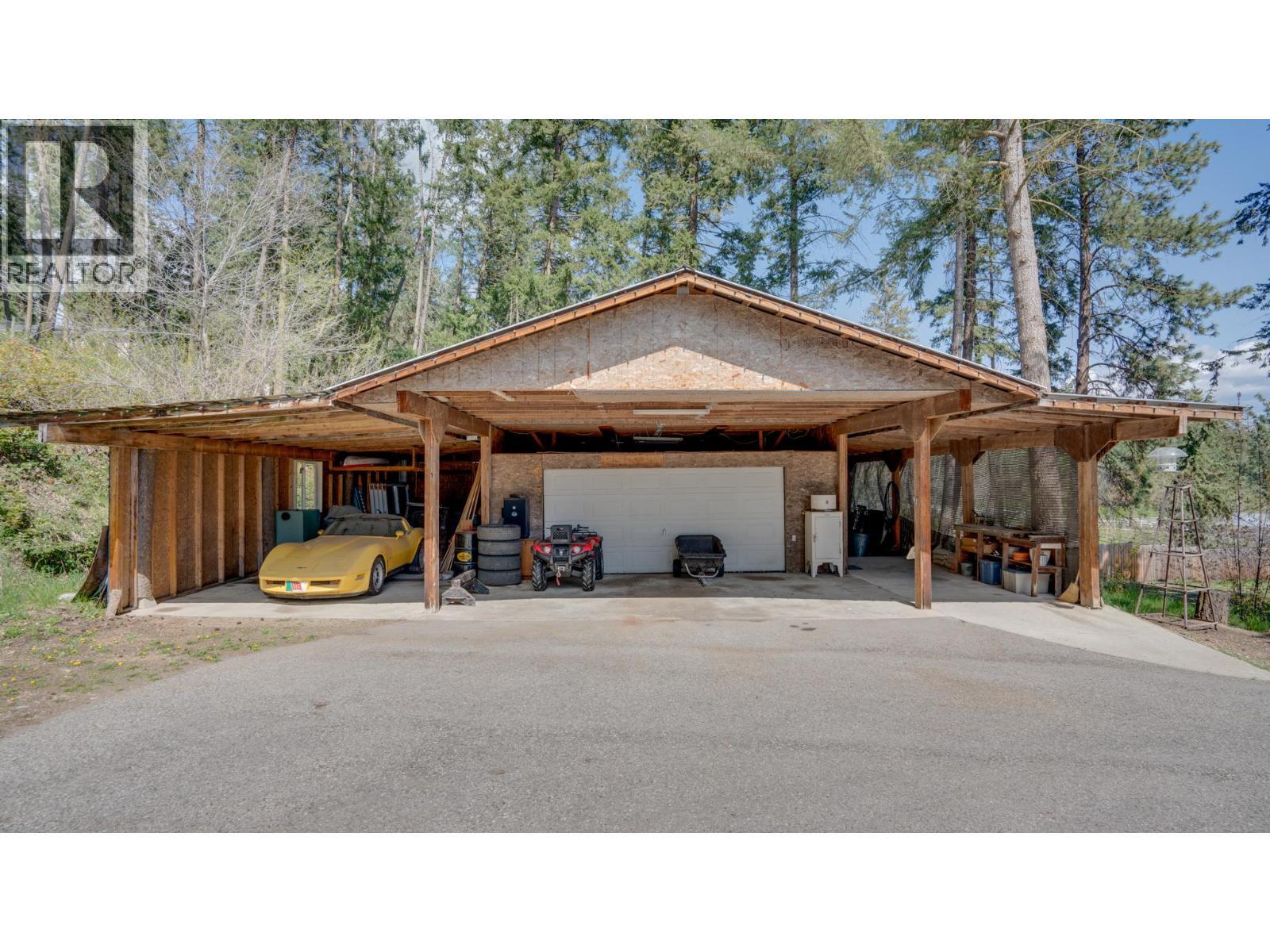 4851 Lansdowne Road, Spallumcheen, BC - Outdoor