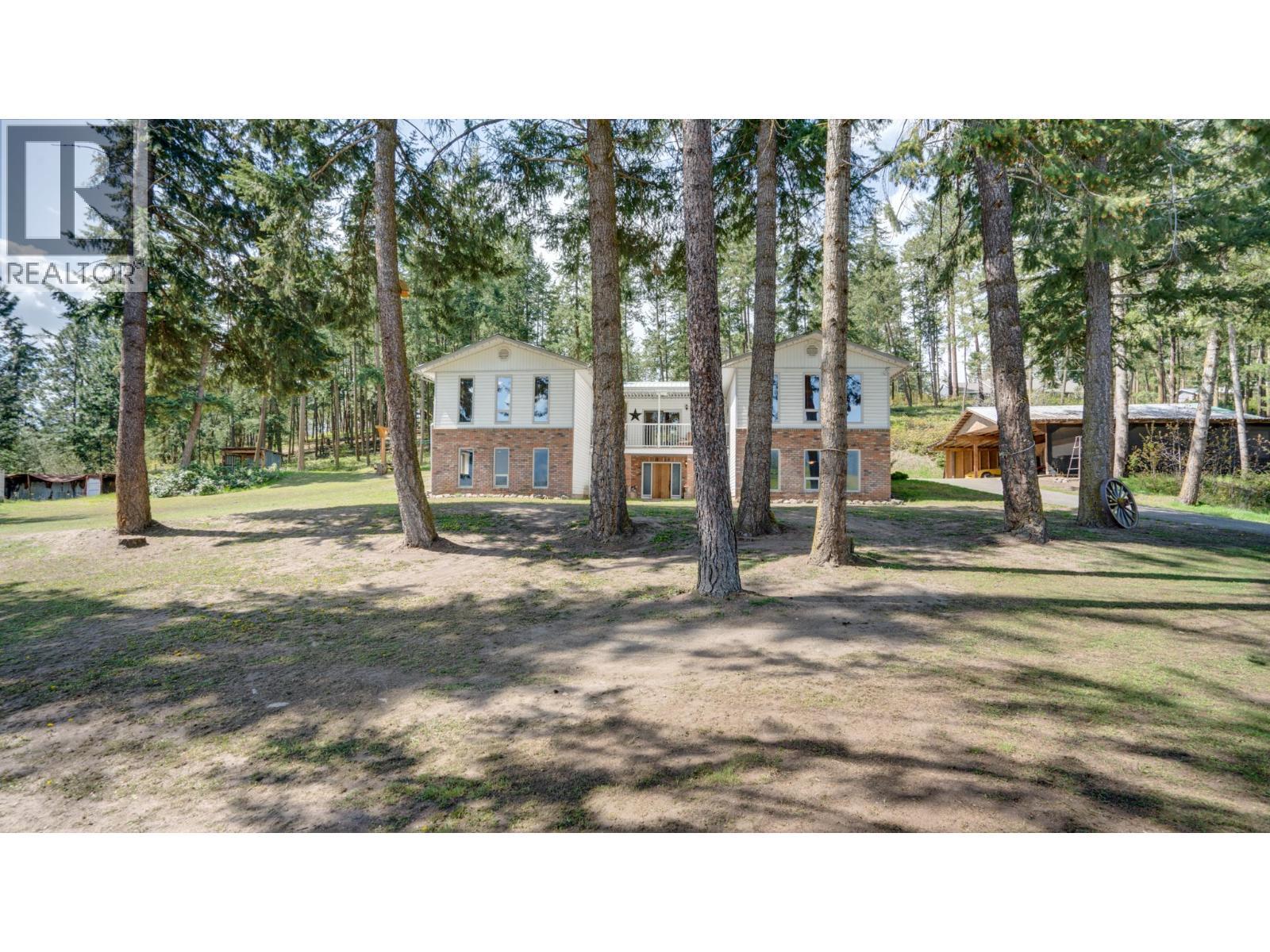 4851 Lansdowne Road, Spallumcheen, BC - Outdoor