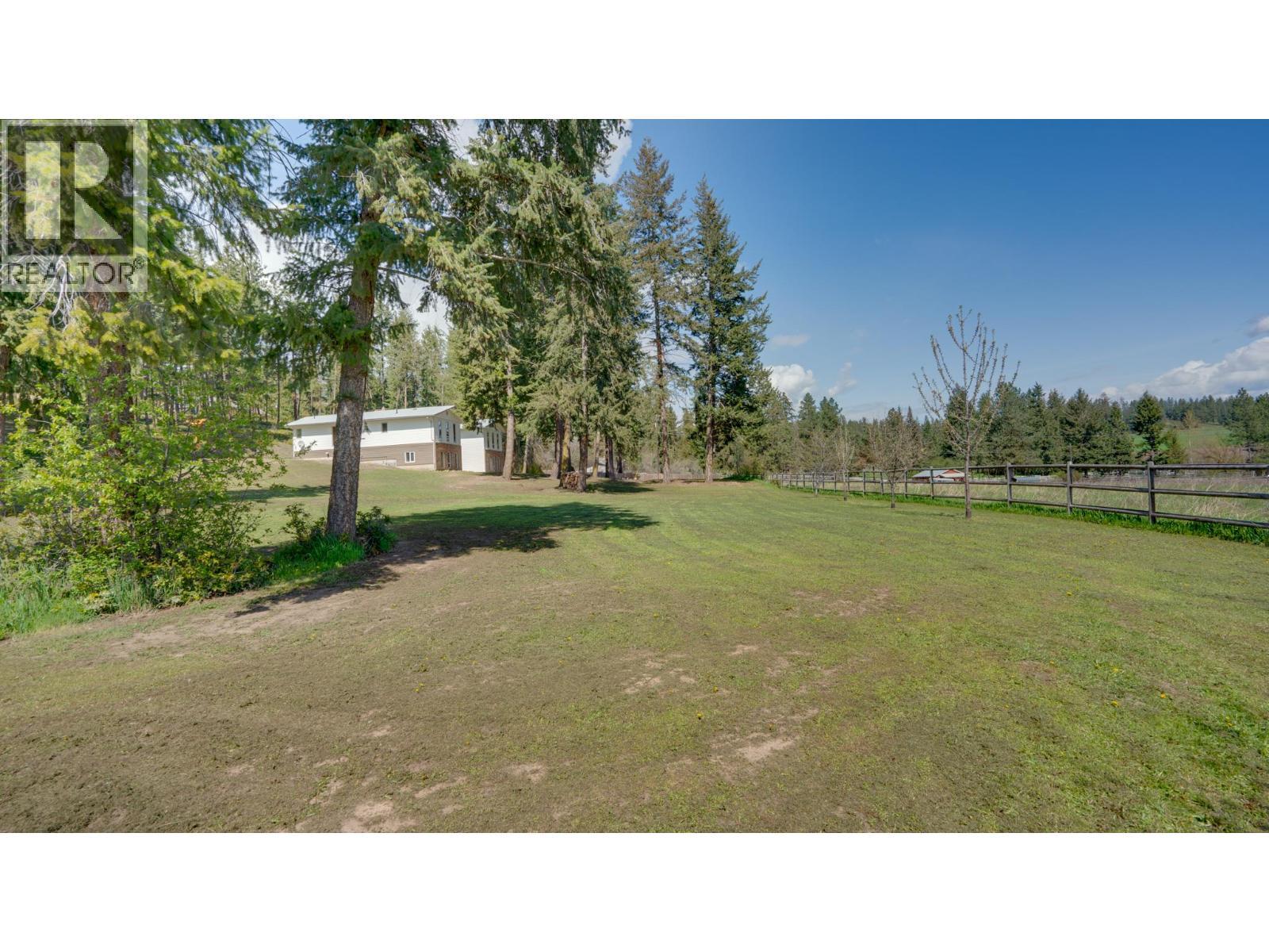 4851 Lansdowne Road, Spallumcheen, BC - Outdoor