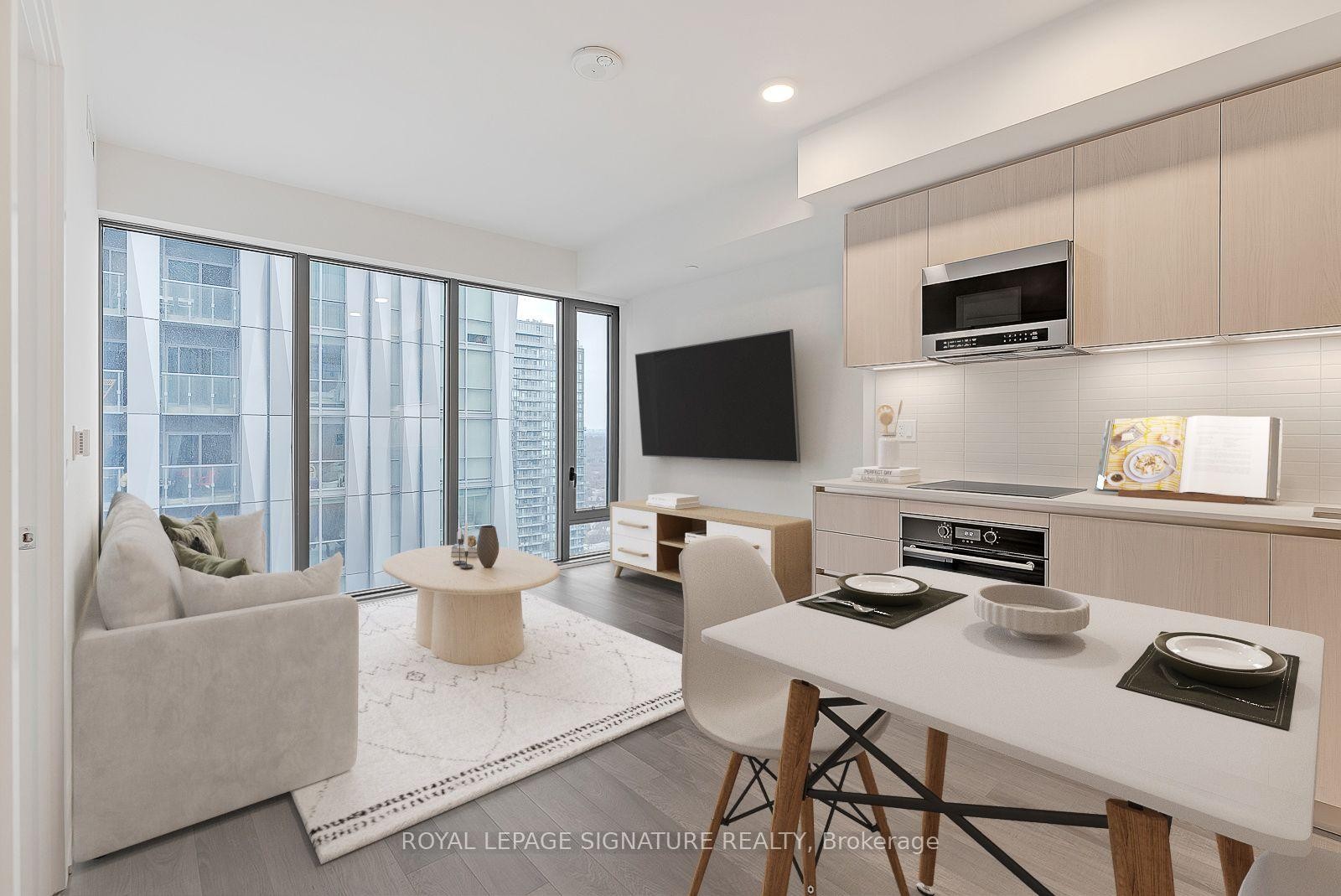 2809-8 Cumberland Street, Toronto, ON - Indoor