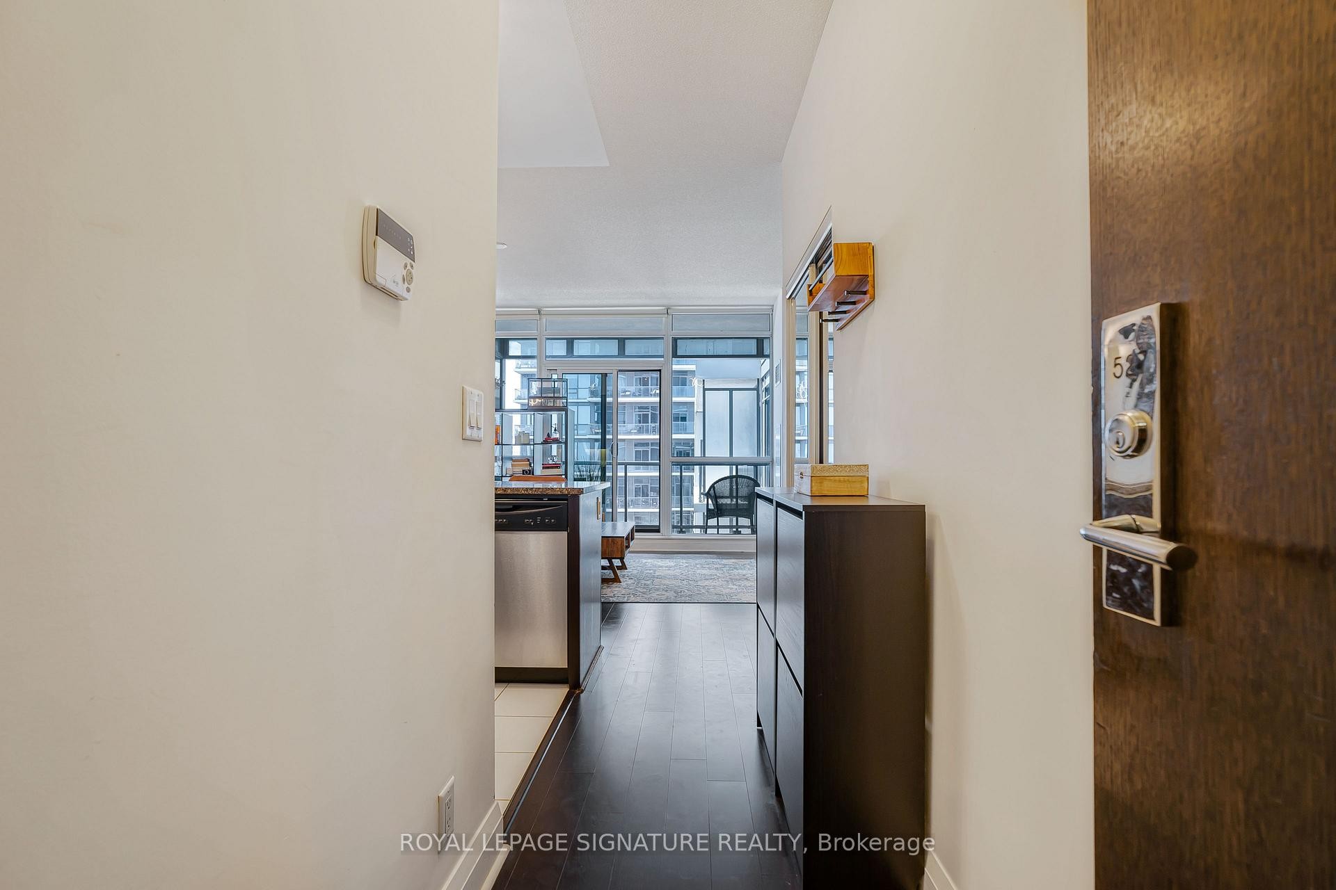 527-1185 The Queensway N/A, Toronto, ON - Indoor