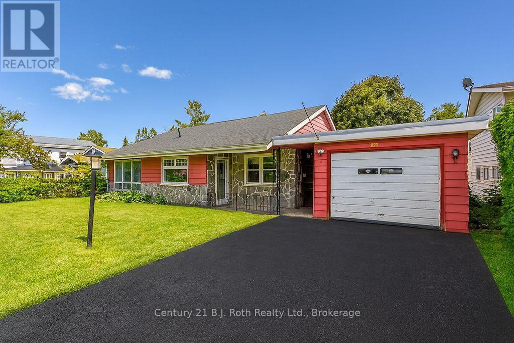 Front Of House - Edited To Show Potential - 377 Barrie Road, Orillia, ON - Outdoor