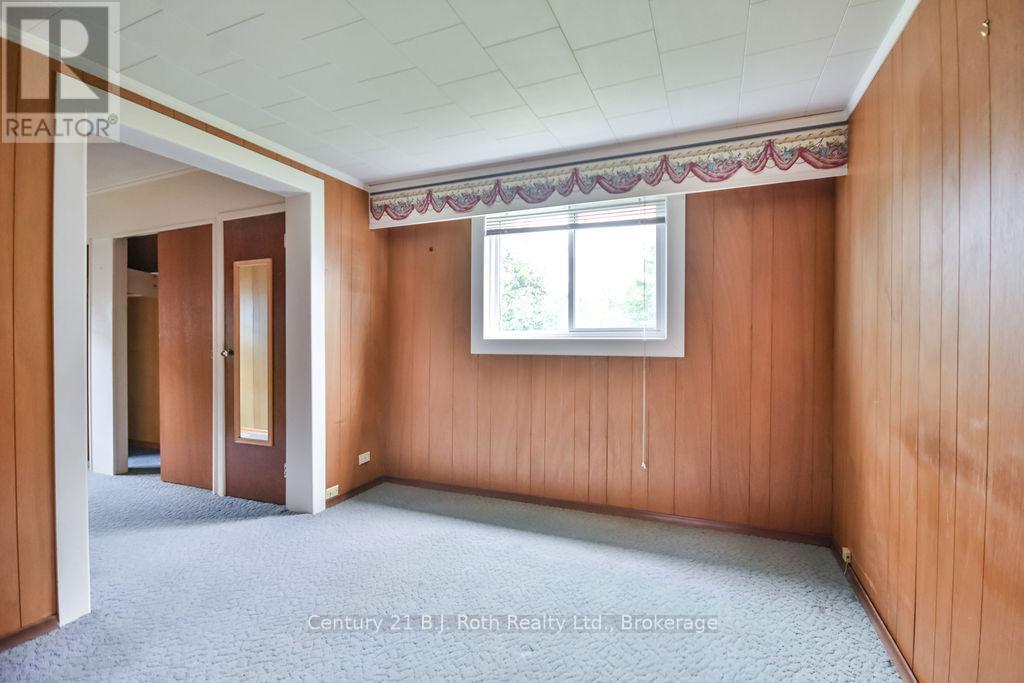 377 Barrie Road, Orillia, ON - Indoor Photo Showing Other Room
