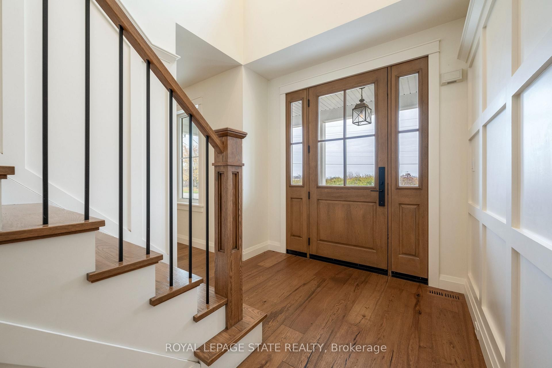 3922 Twenty Third Street, Lincoln, ON - Indoor Photo Showing Other Room