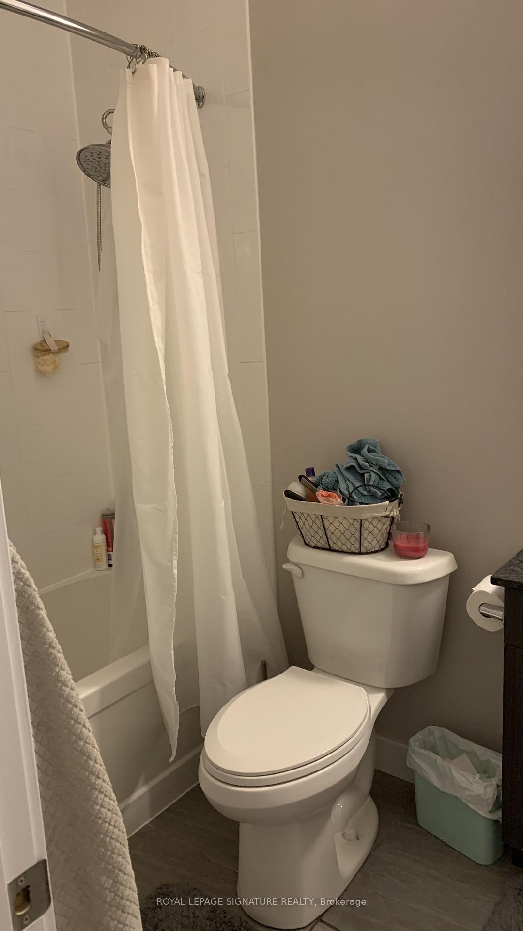 313-100 Garment Street S, Kitchener, ON - Indoor Photo Showing Bathroom